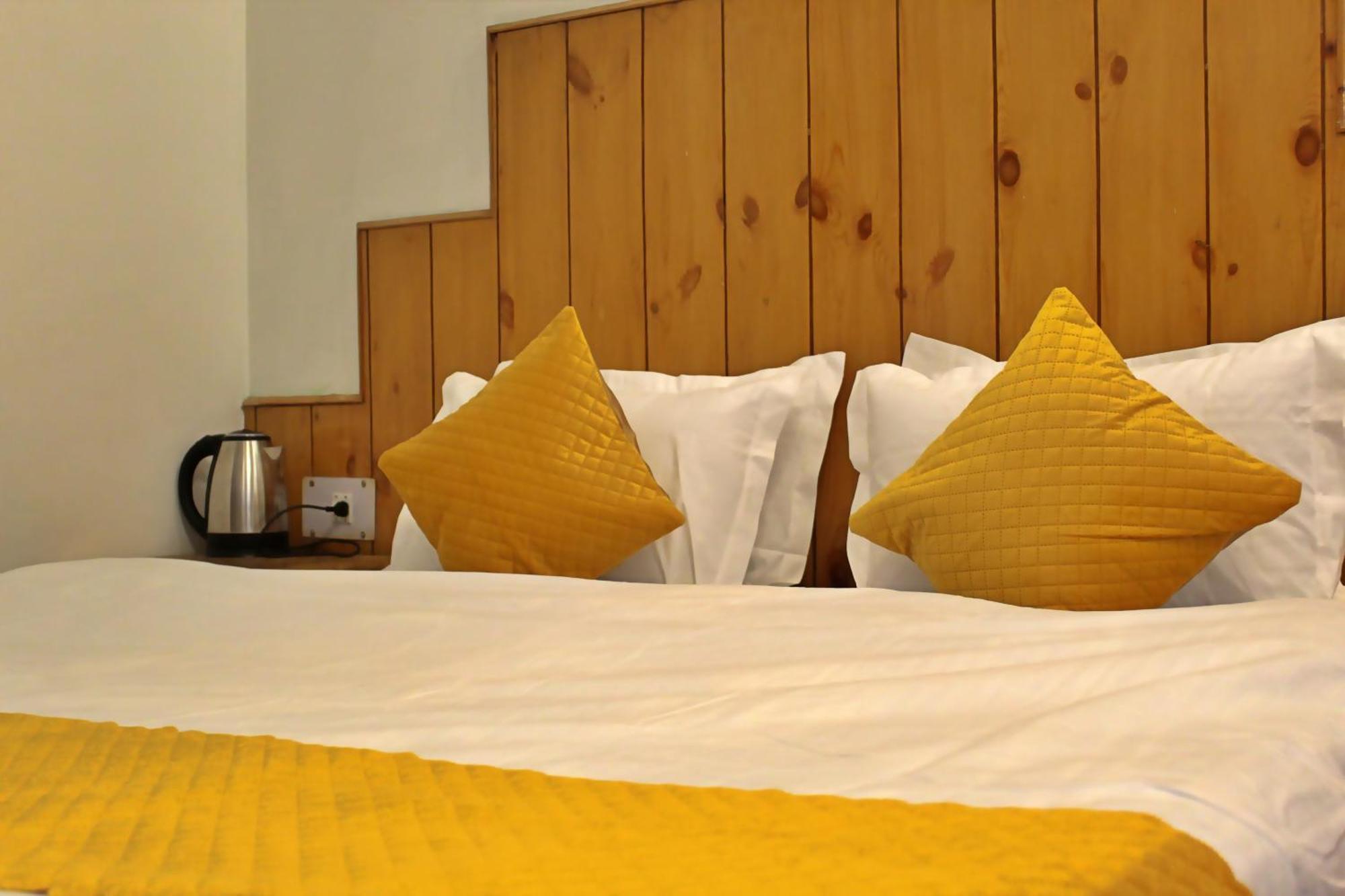 Sylvan Woods Cottage Manāli Екстериор снимка