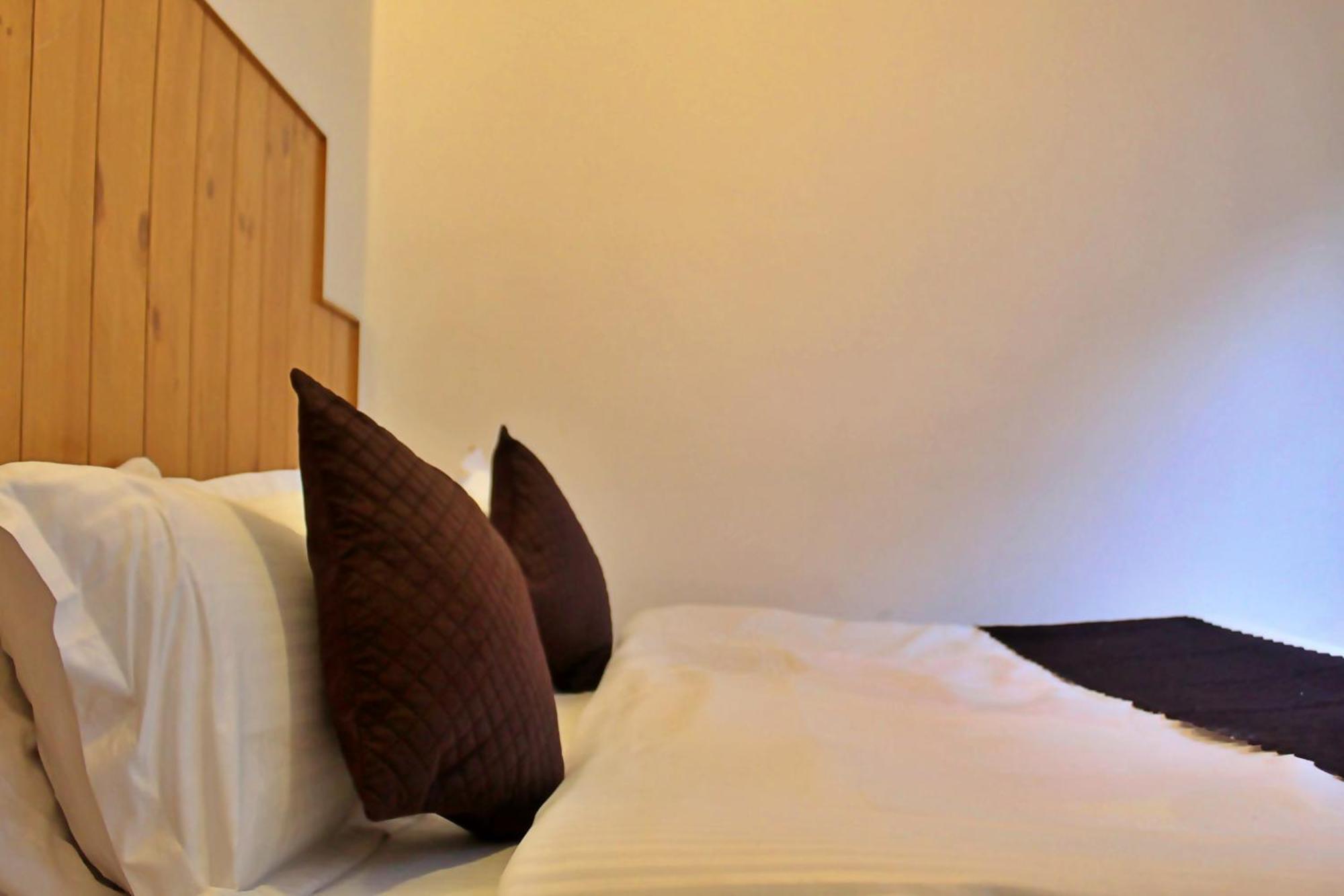 Sylvan Woods Cottage Manāli Екстериор снимка