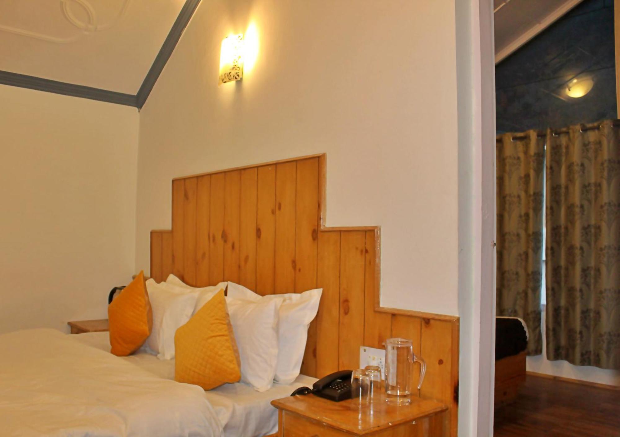 Sylvan Woods Cottage Manāli Екстериор снимка
