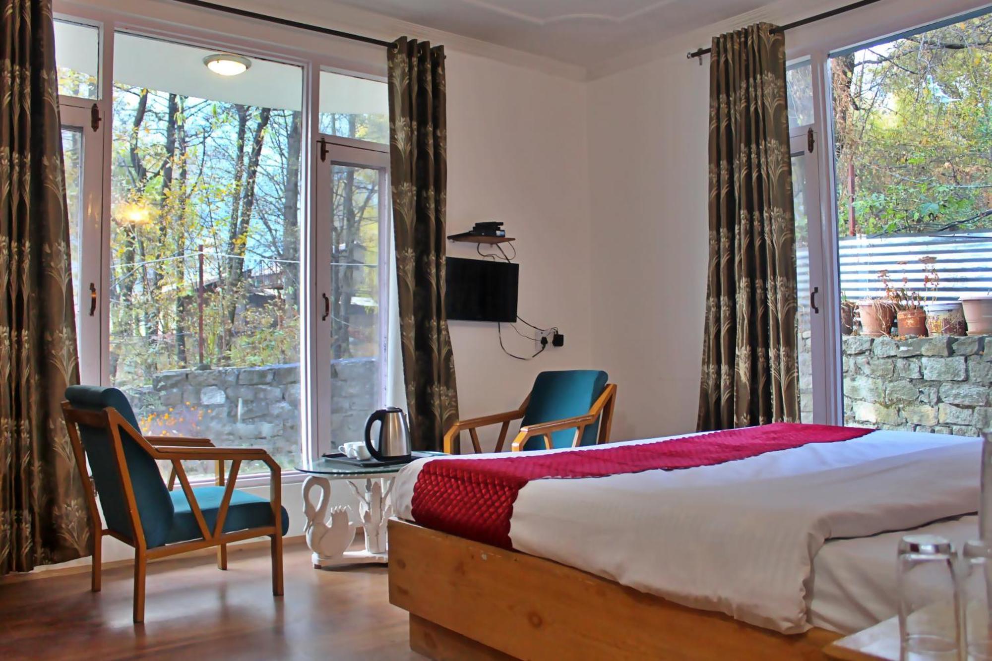 Sylvan Woods Cottage Manāli Екстериор снимка